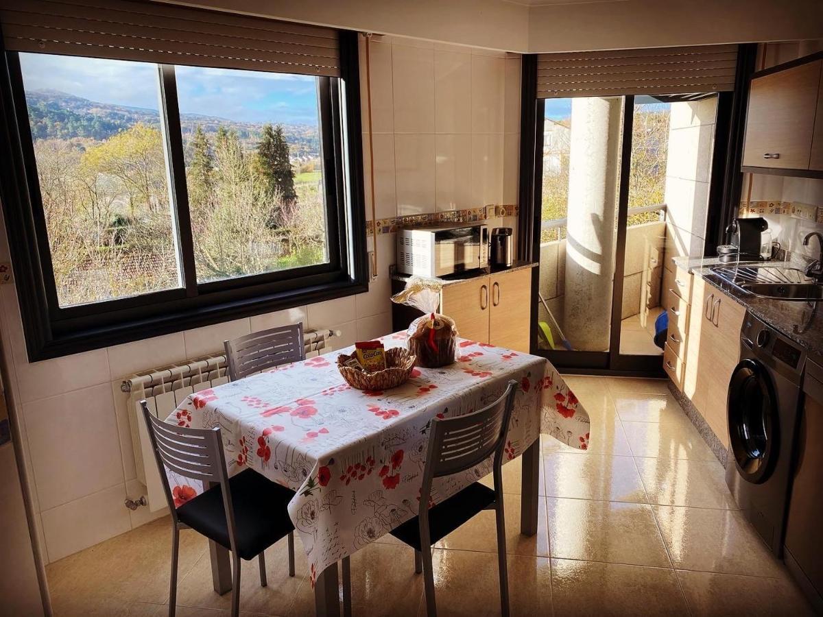 Casa Largus Apartment Allariz Bagian luar foto